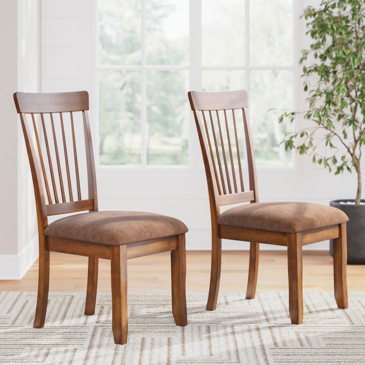 Ensemble de 2 chaises de salle à manger en bois avec assise rembourrée en tissu brun - Berringer