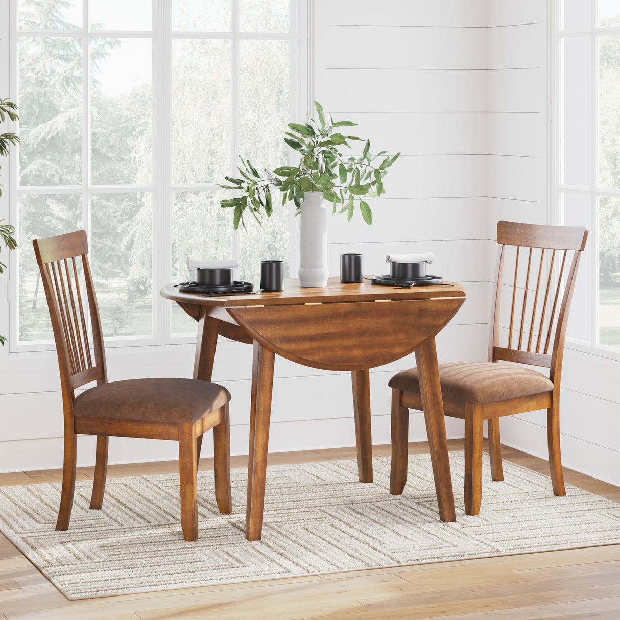 Ensemble de 2 chaises de salle à manger en bois avec assise rembourrée en tissu brun - Berringer
