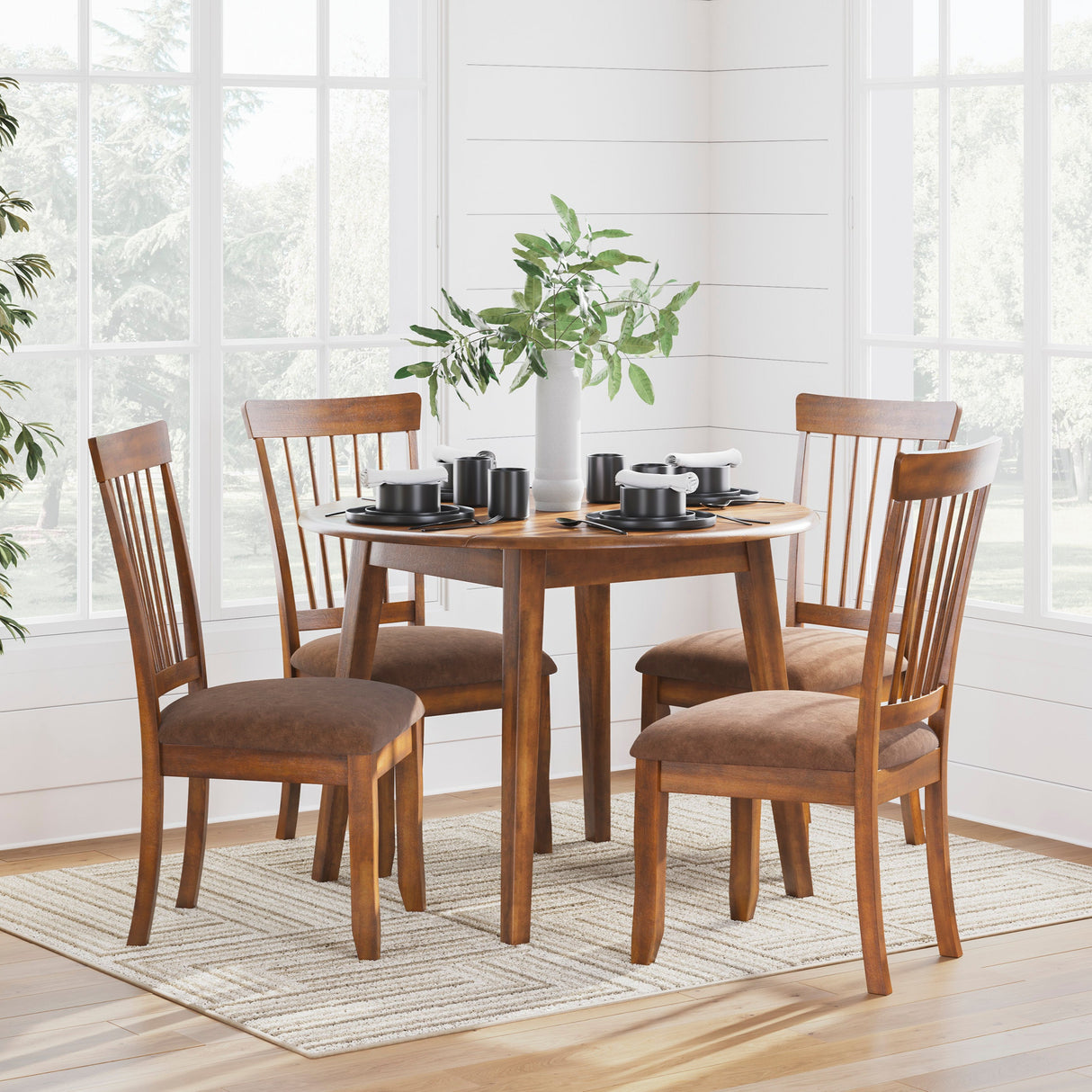 Ensemble de 2 chaises de salle à manger en bois avec assise rembourrée en tissu brun - Berringer