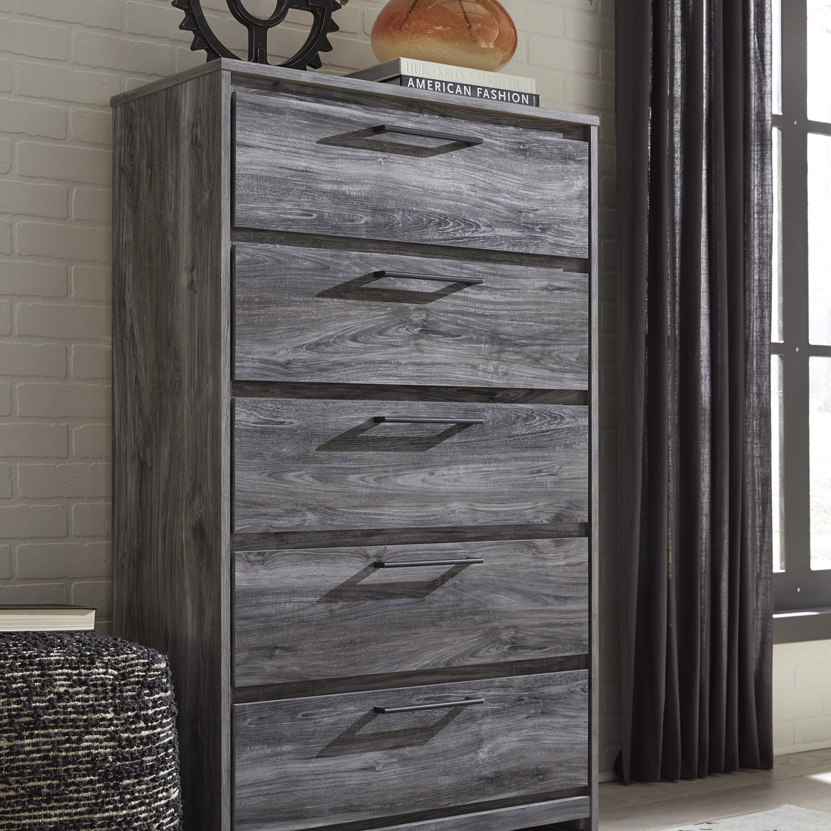 Commode à 5 tiroirs en bois/placage gris - Baystorm