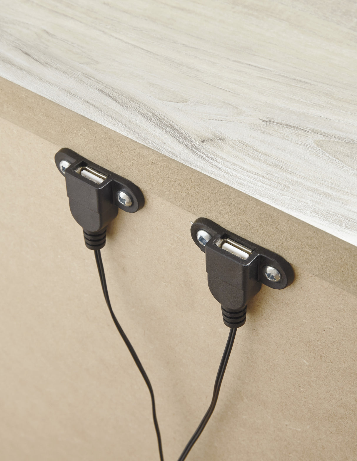 Table de chevet Blanc en bois - Bellaby