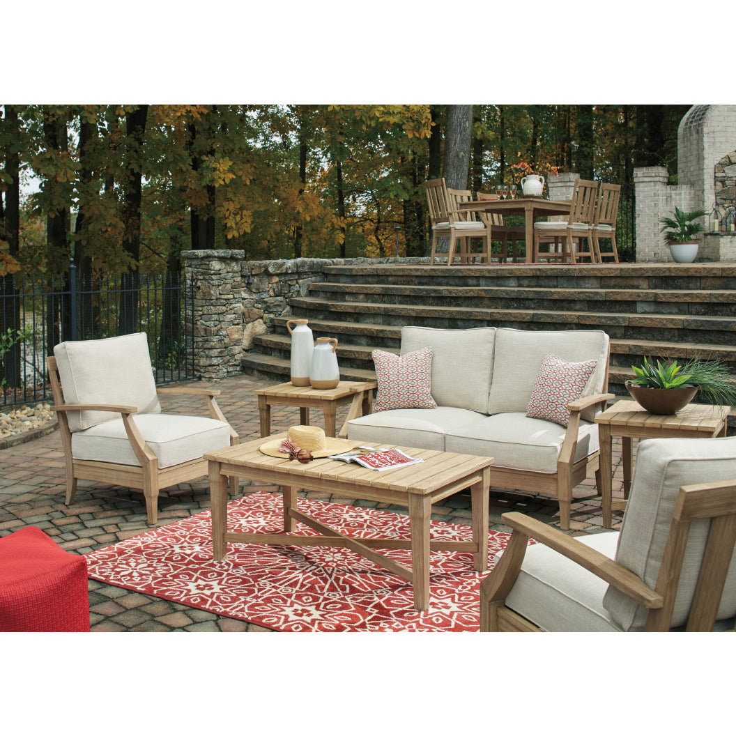 Fauteuil extérieur en tissu Nuvella beige pâle et en bois d'eucalyptus - Clare View