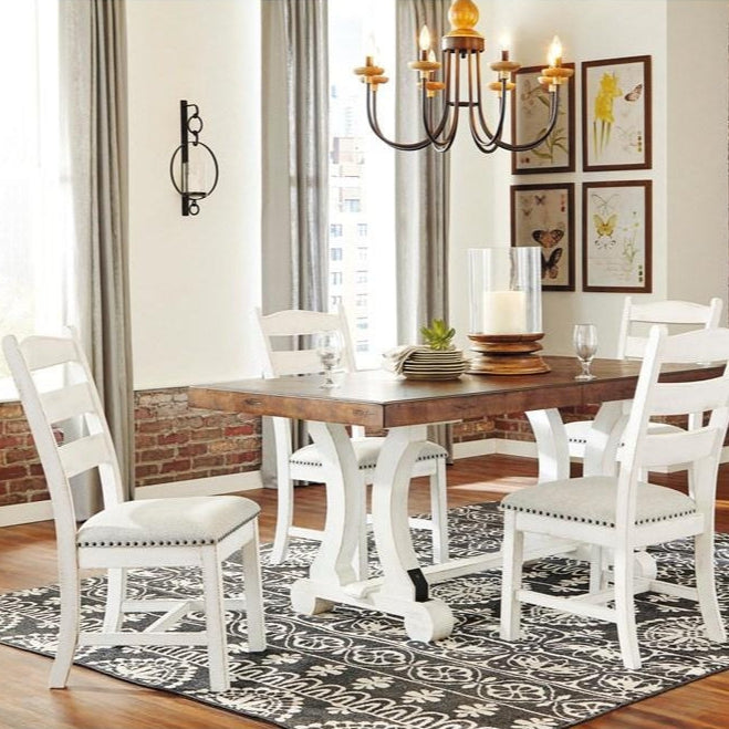 Ensemble de 2 chaises de salle à manger en bois avec assise rembourrée en tissu gris pâle - Valebeck