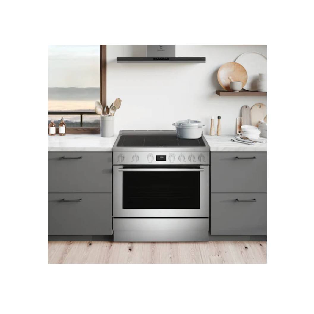 Cuisinière à induction autoportante 36 po 4,4 pi³ inox