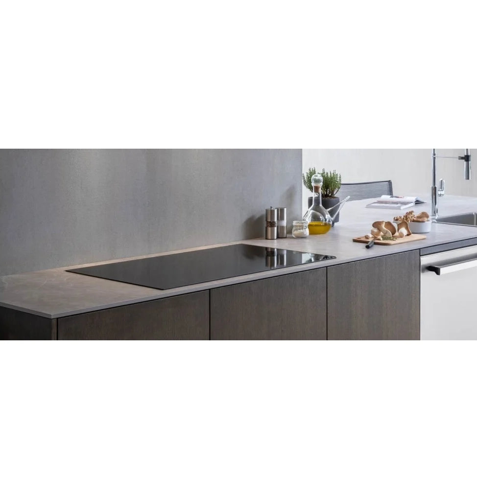 Plaque de cuisson à induction 30 po. à 4 zones