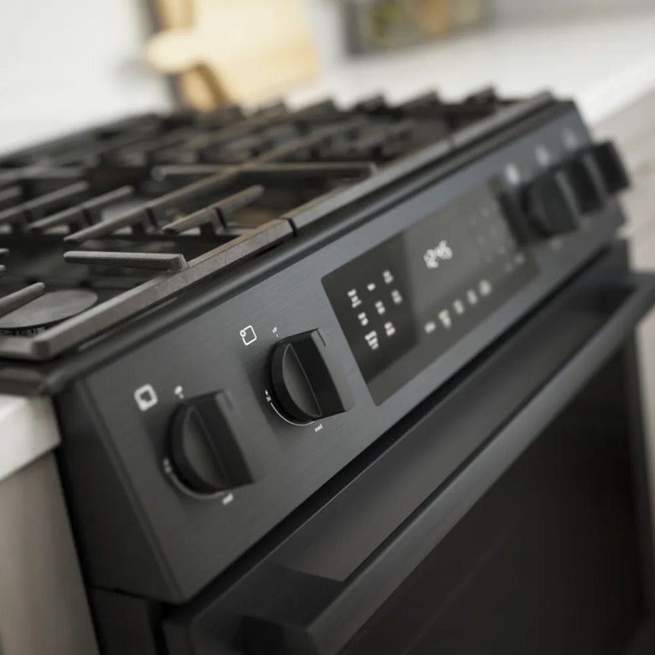 Cuisinière au gaz encastrable 30 po, 4,8 pi³ Inox noir Brûleurs scellés, Convection et Tiroir-réchaud - Série 800