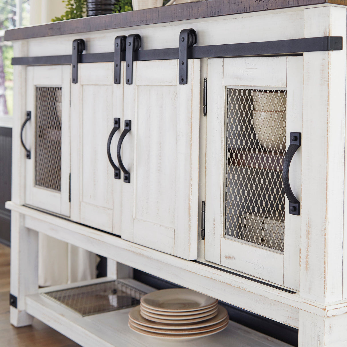 Serveur de salle à manger en bois bicolore avec 4 portes - Valebeck