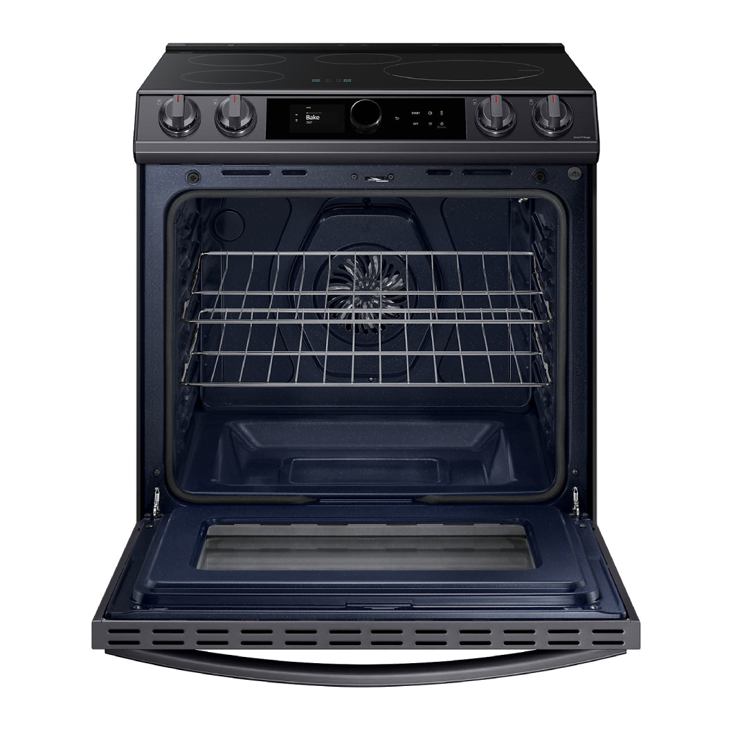 Cuisinière à induction encastrable 30 po, 6,3 pi³ Inox noir avec Air Fry et Convection véritable