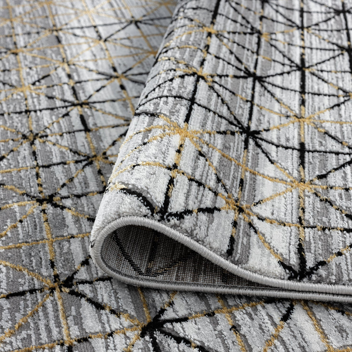 Tapis 5 pi x 8 pi - Diamente