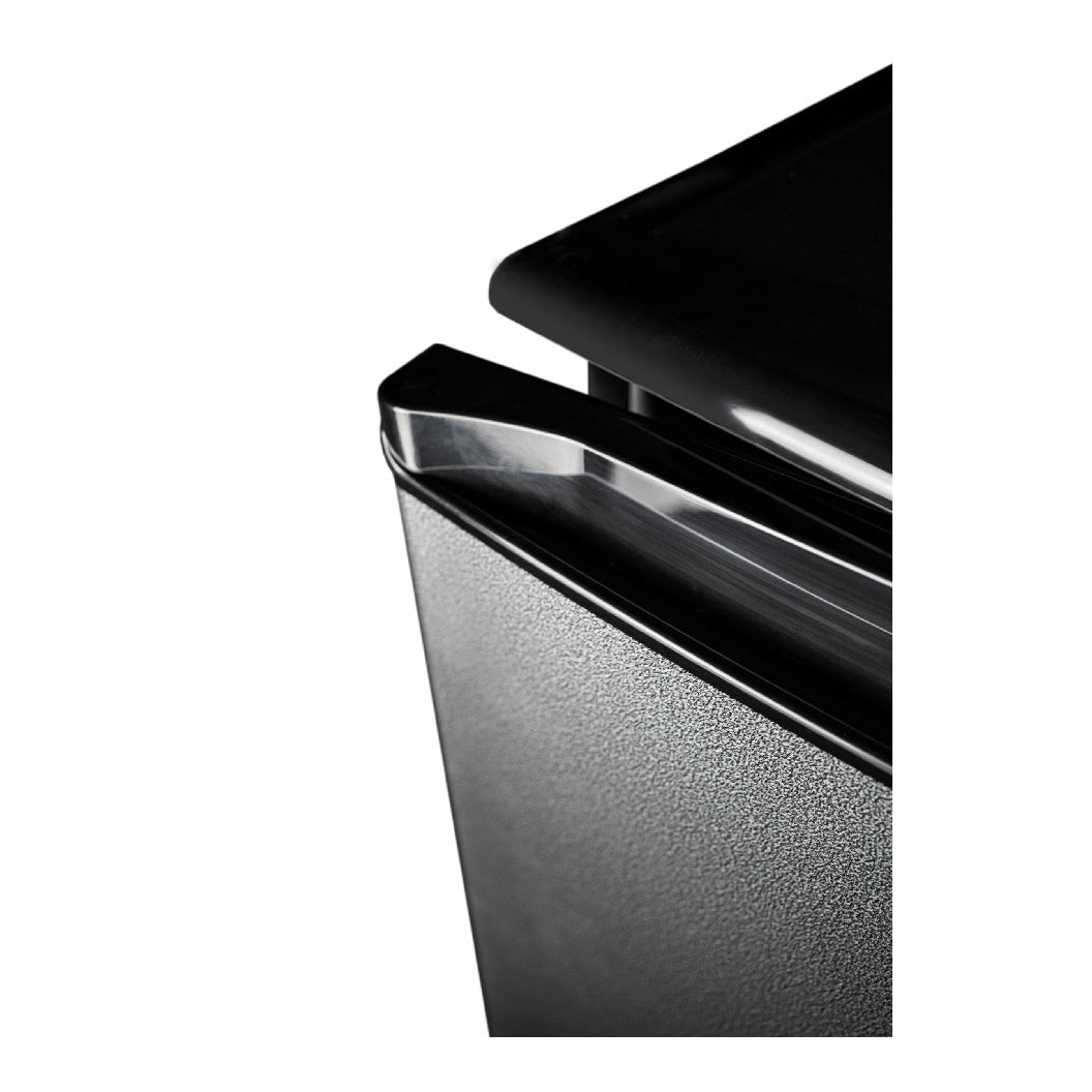 Congélateur vertical 24 po, 8,5 pi³ Inox graphite