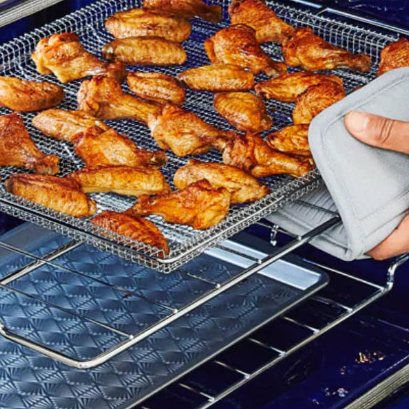 Cuisinière au gaz encastrable 30 po, 6,3 pi³ Inox Convection ProBake® et plaque de cuisson intégrée