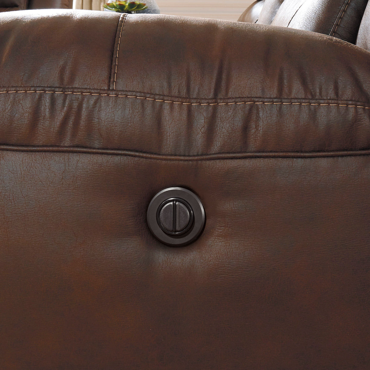 Fauteuil berçant et motorisé aspect cuir - Stoneland