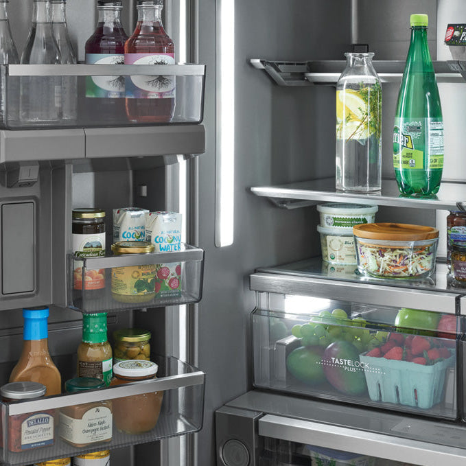 Réfrigérateur à portes françaises, profondeur comptoir 36 po, 23 pi³ Inox avec Système EvenTemp™ et Distributeur d'eau/glaçons