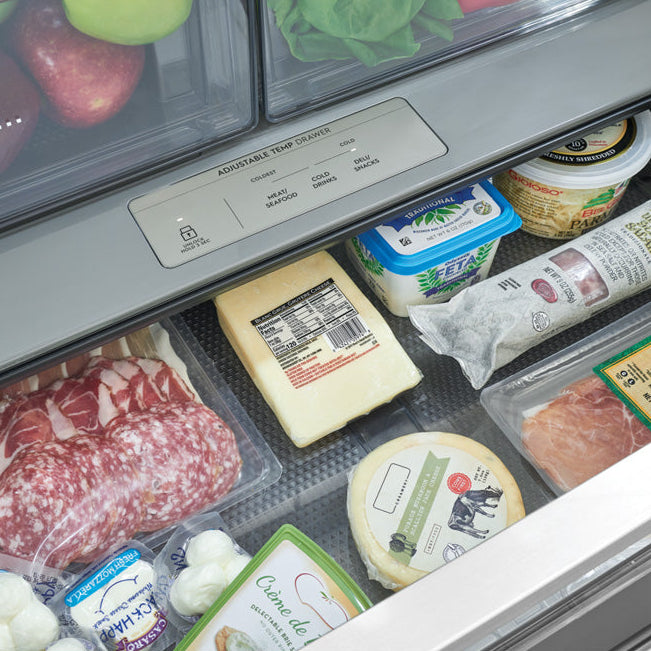 Réfrigérateur à portes françaises, profondeur comptoir 36 po, 23 pi³ Inox avec Système EvenTemp™ et Distributeur d'eau/glaçons