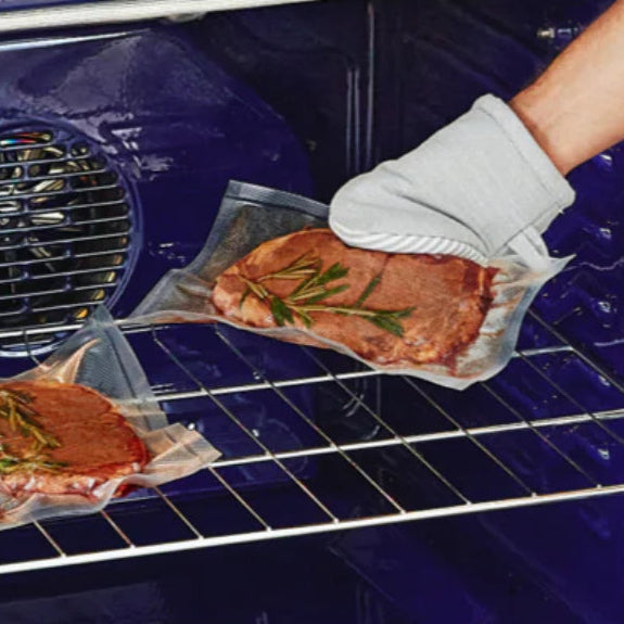 Cuisinière au gaz encastrable 30 po, 6,3 pi³ Inox Convection ProBake® et plaque de cuisson intégrée