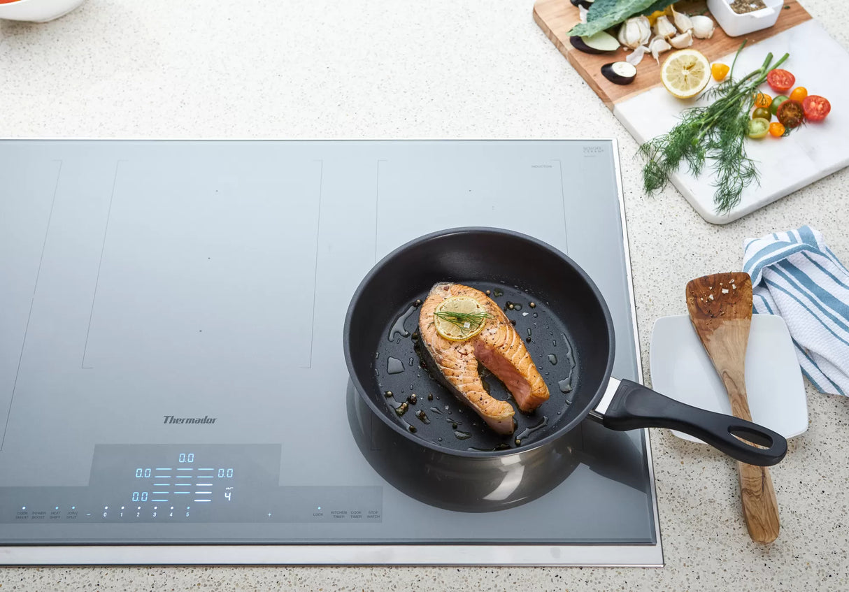 Plaque de cuisson à induction 36 po, Argent à 5 zones avec LibertyMD et Wi-Fi - Série Masterpiece®