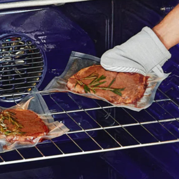 Cuisinière à induction encastrable 30 po 6,3 pi³ Inox avec Convection ProBake®, Air Fry et InstaView®