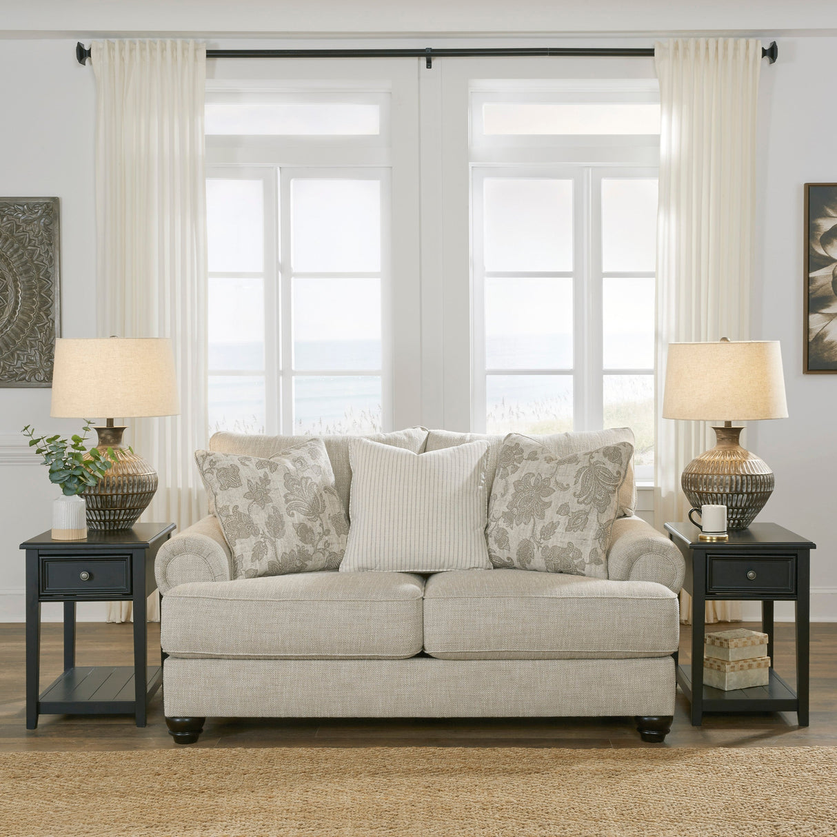 Causeuse en tissu beige pâle avec coussins - Asanti
