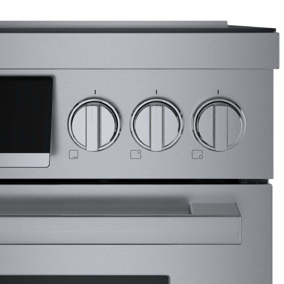 Cuisinière à induction encastrable 30 po, 3,9 pi³ Inox avec Convection Multi-Rack et QuietClose - Série 800