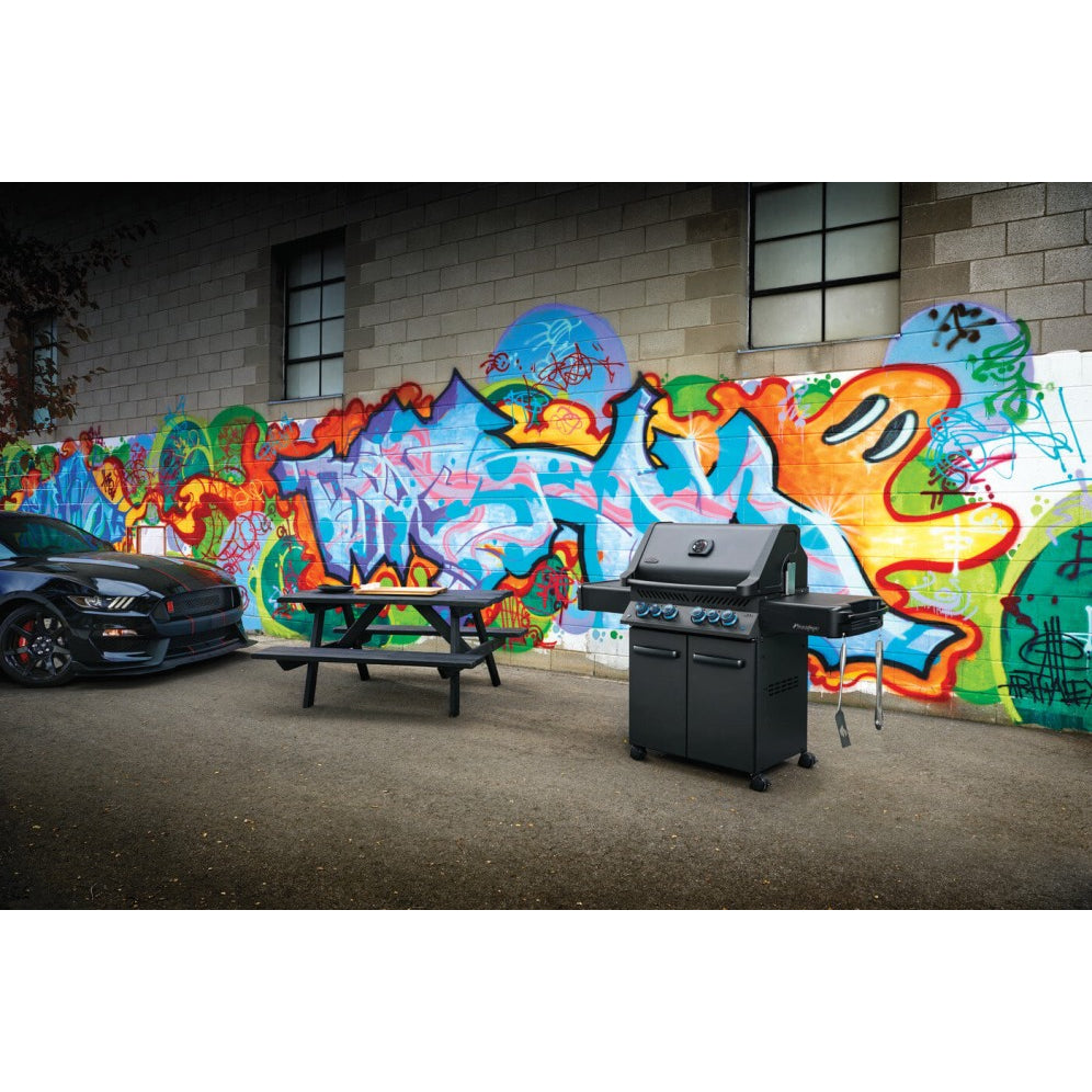 Barbecue au gaz propane - Héritage Phantom Prestige 500 RSIB