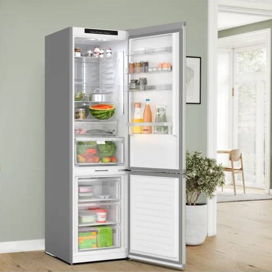 Réfrigérateur à congélateur inférieur, profondeur comptoir 24 po, 12,8 pi³ Inox avec Wi-Fi - Série 500