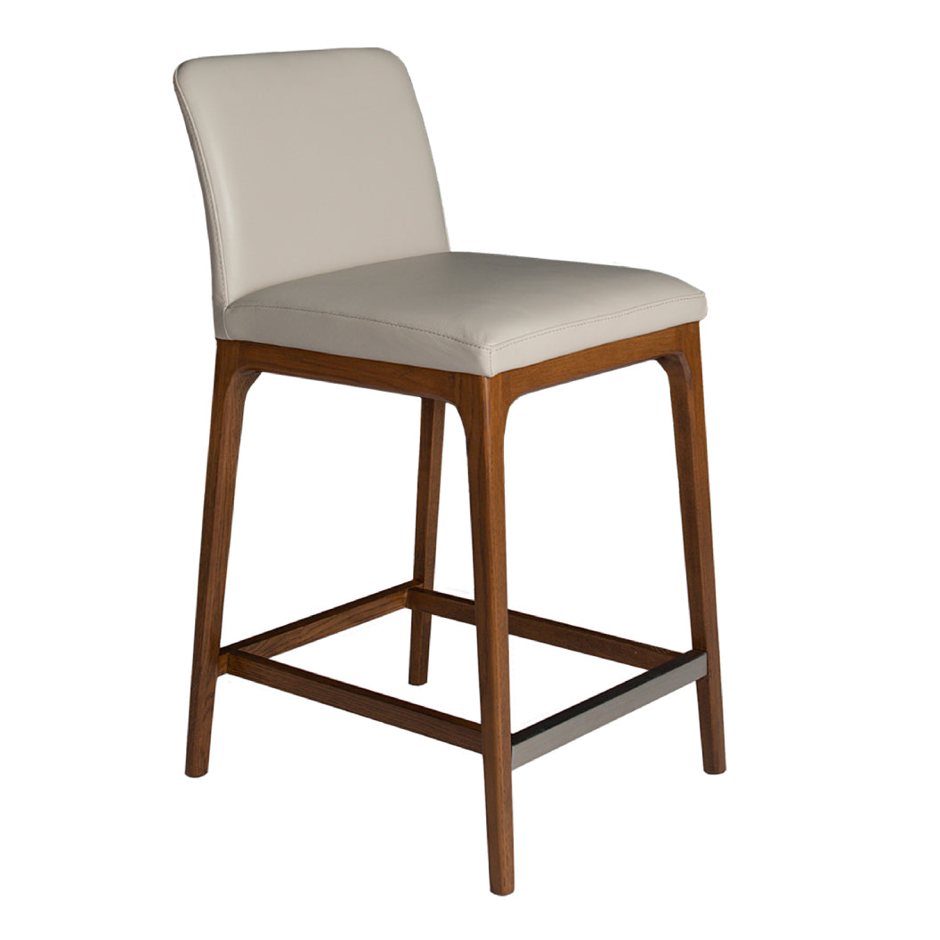 Tabouret de comptoir rembourré en cuir et bois de chêne teinte noyer - Lucia