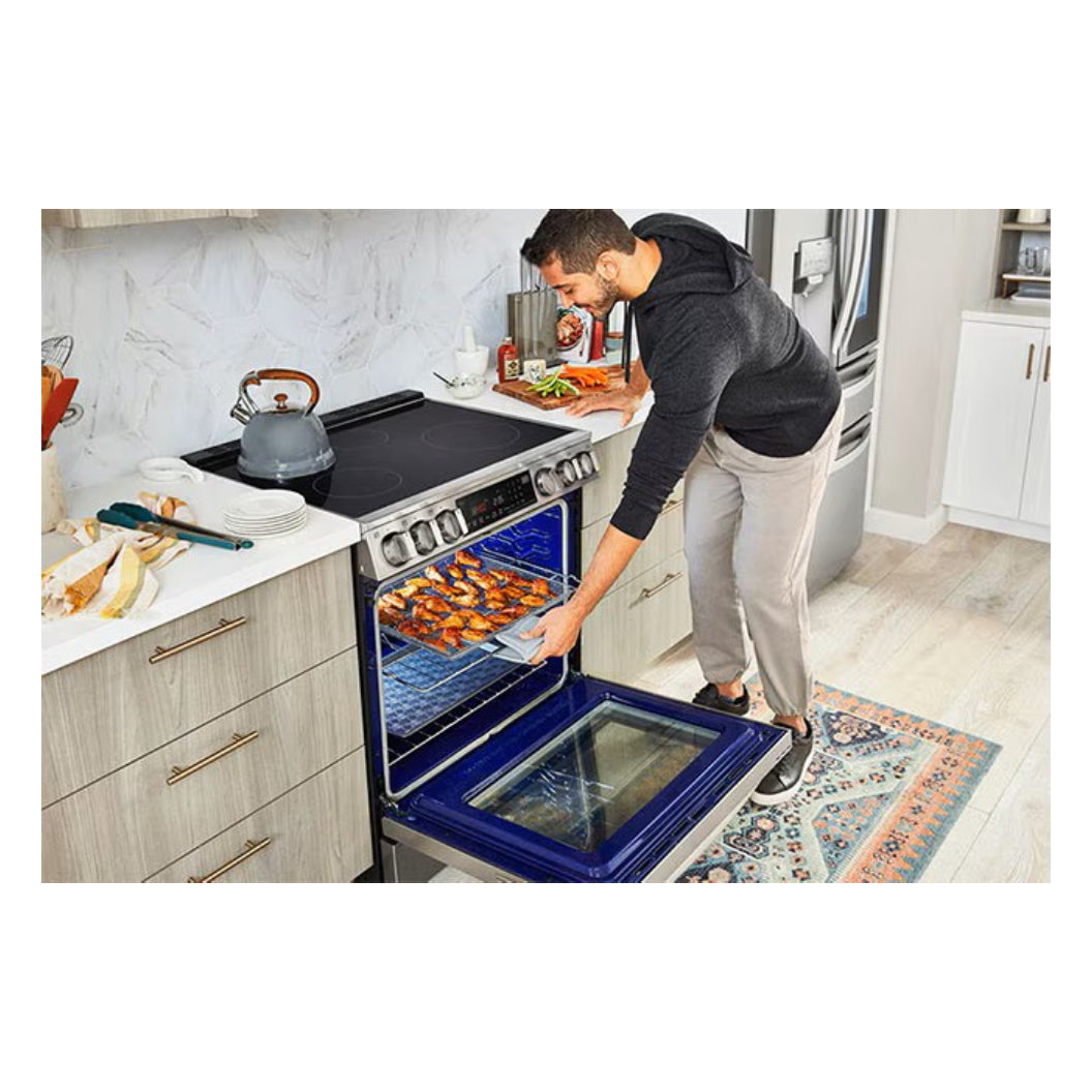 Cuisinière à induction encastrable 30 po Inox - Air Fry & InstaView®