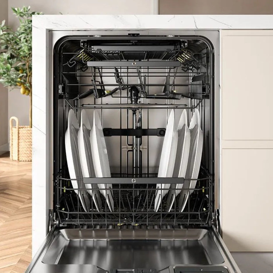 Lave-vaisselle XXL encastrable 24 po, 40 dBA - Panneau requis - 3 paniers avec ConnectLife™ - Série 50