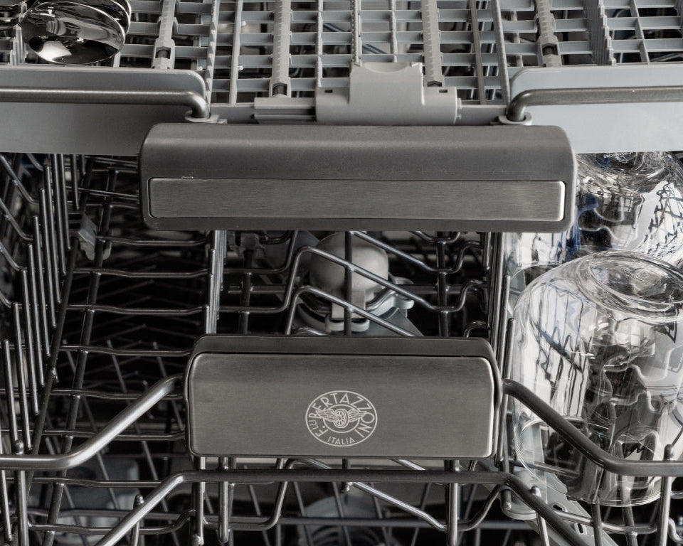 Lave-vaisselle encastrable 24 po, 39 dBA Inox - Série Professional