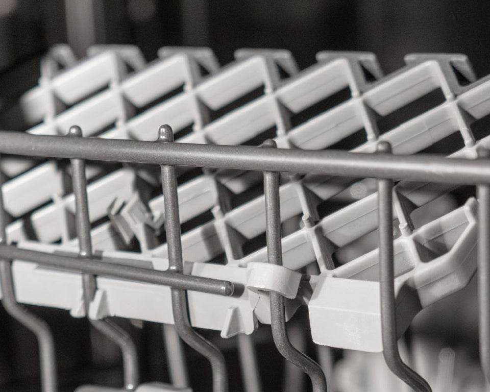 Lave-vaisselle encastrable 24 po, 39 dBA Inox - Série Professional