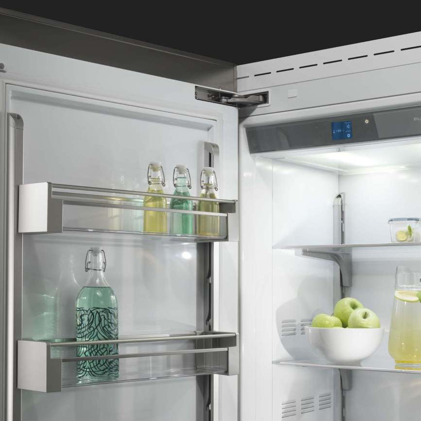 Réfrigérateur sans congélateur encastrable 30 po, 17,4 pi³ Inox avec Système Total No Frost