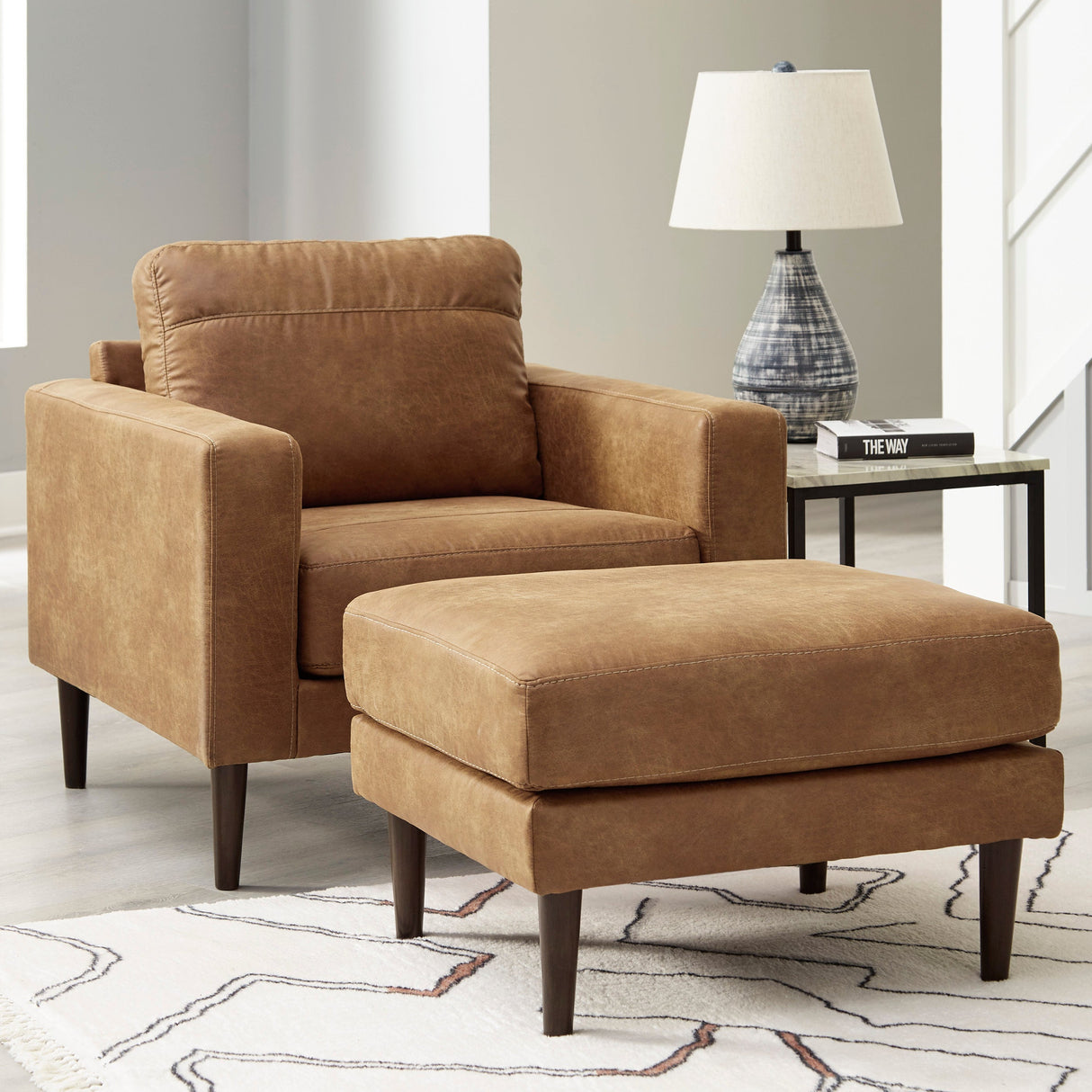 Ottoman aspect cuir brun caramel - Telora