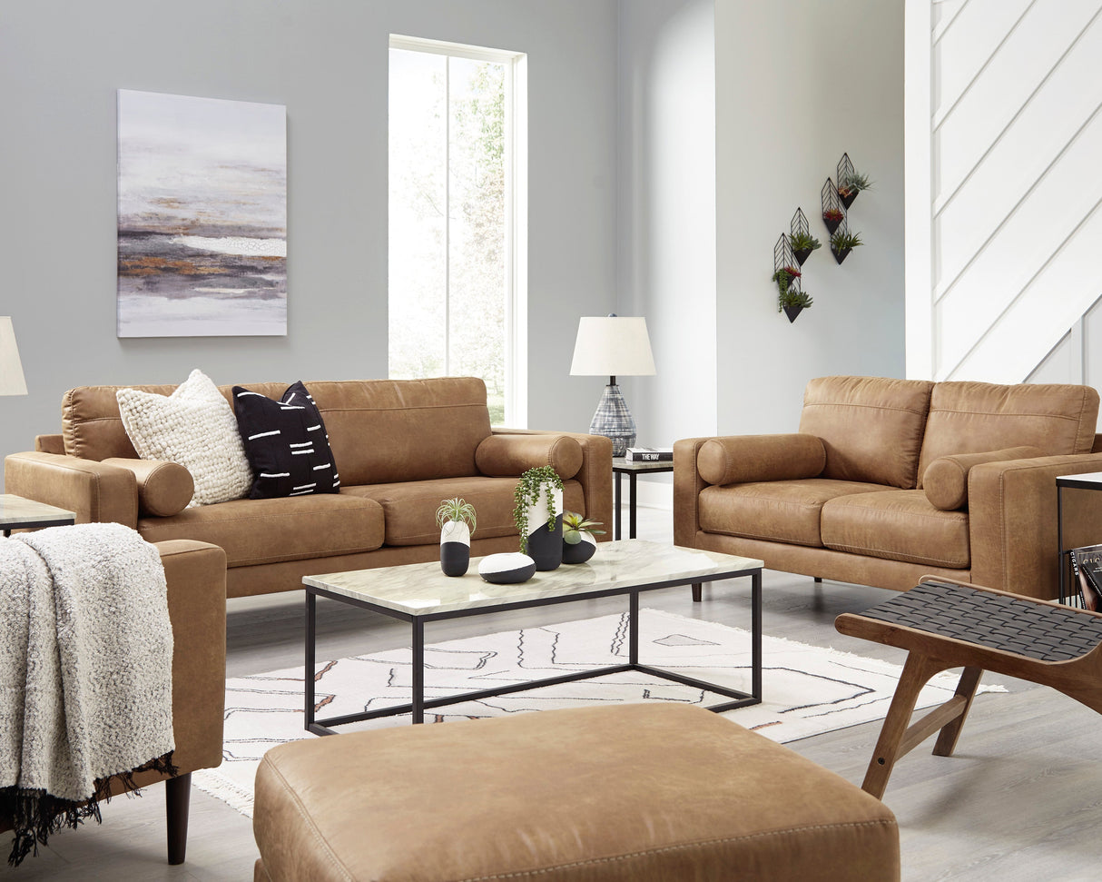 Fauteuil aspect cuir brun caramel - Telora