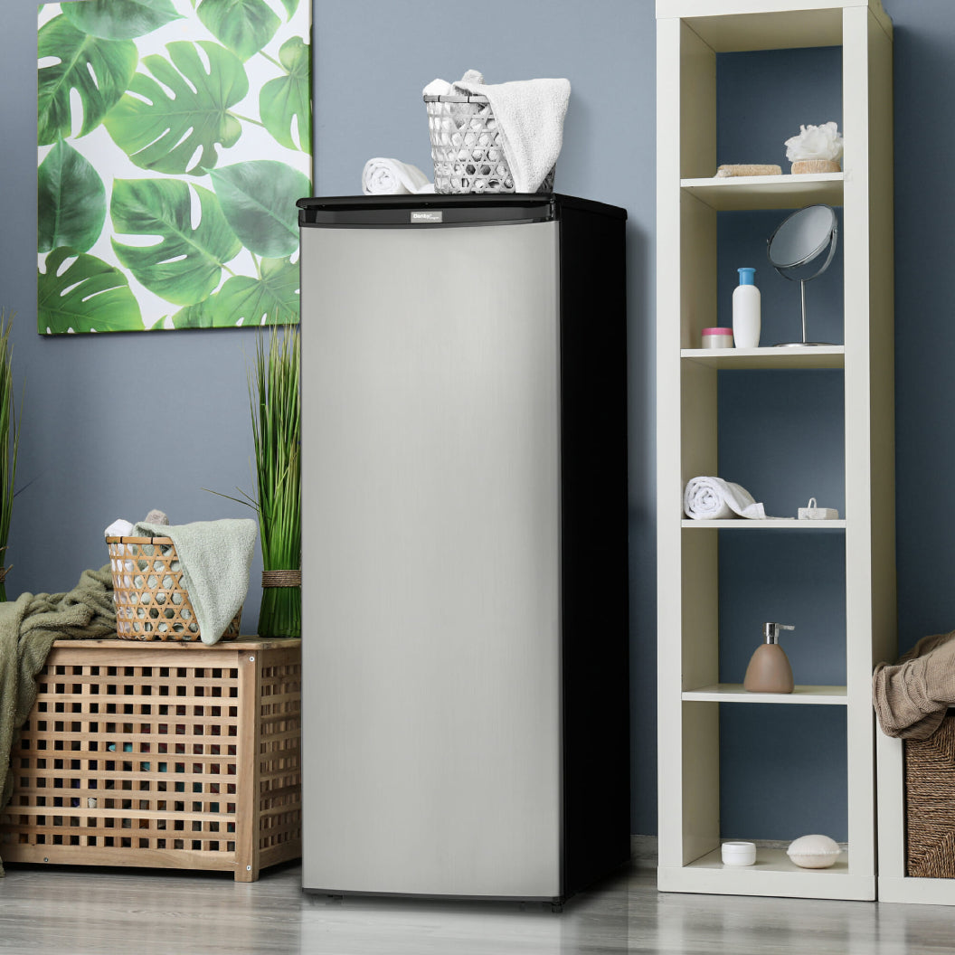 Congélateur vertical Inox 24 po, 8,5 pi³ Inox