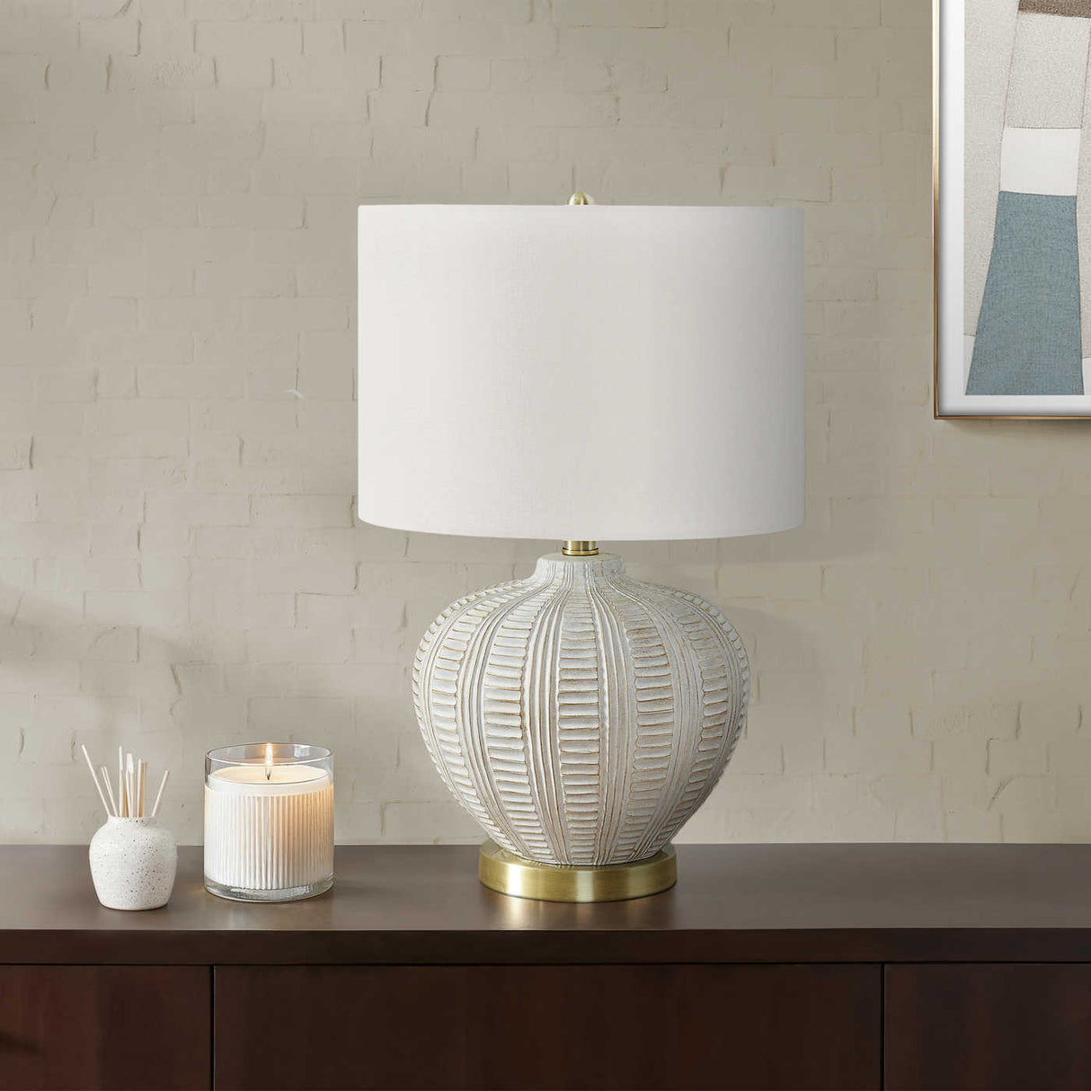 Lampe de table en résine crème texturée 21 po - I 9617