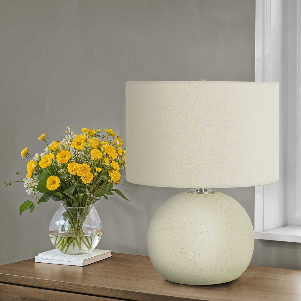 Lampe de table en céramique crème texturée 18 po - I 9630