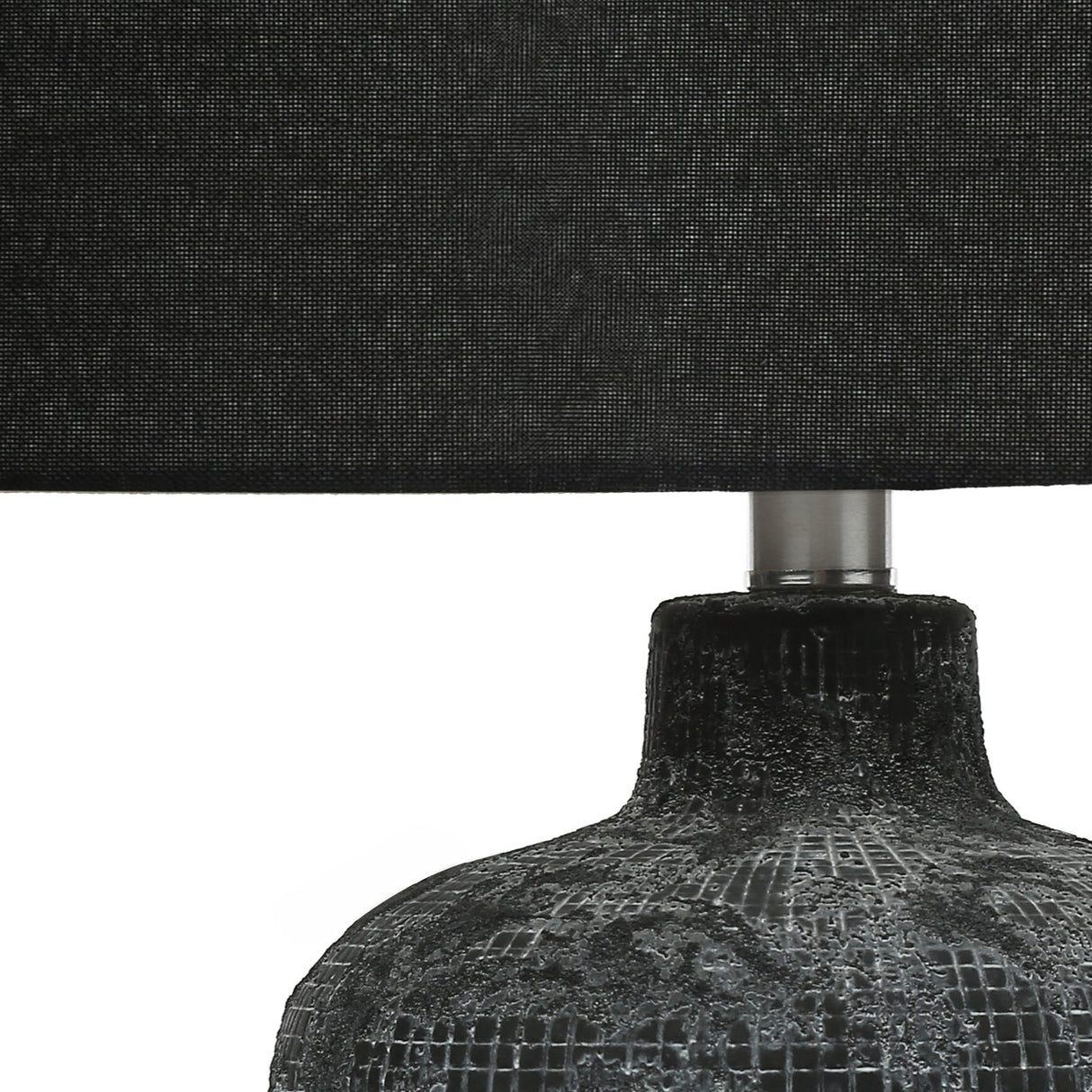 Lampe de table en céramique noire texturée 24 po.