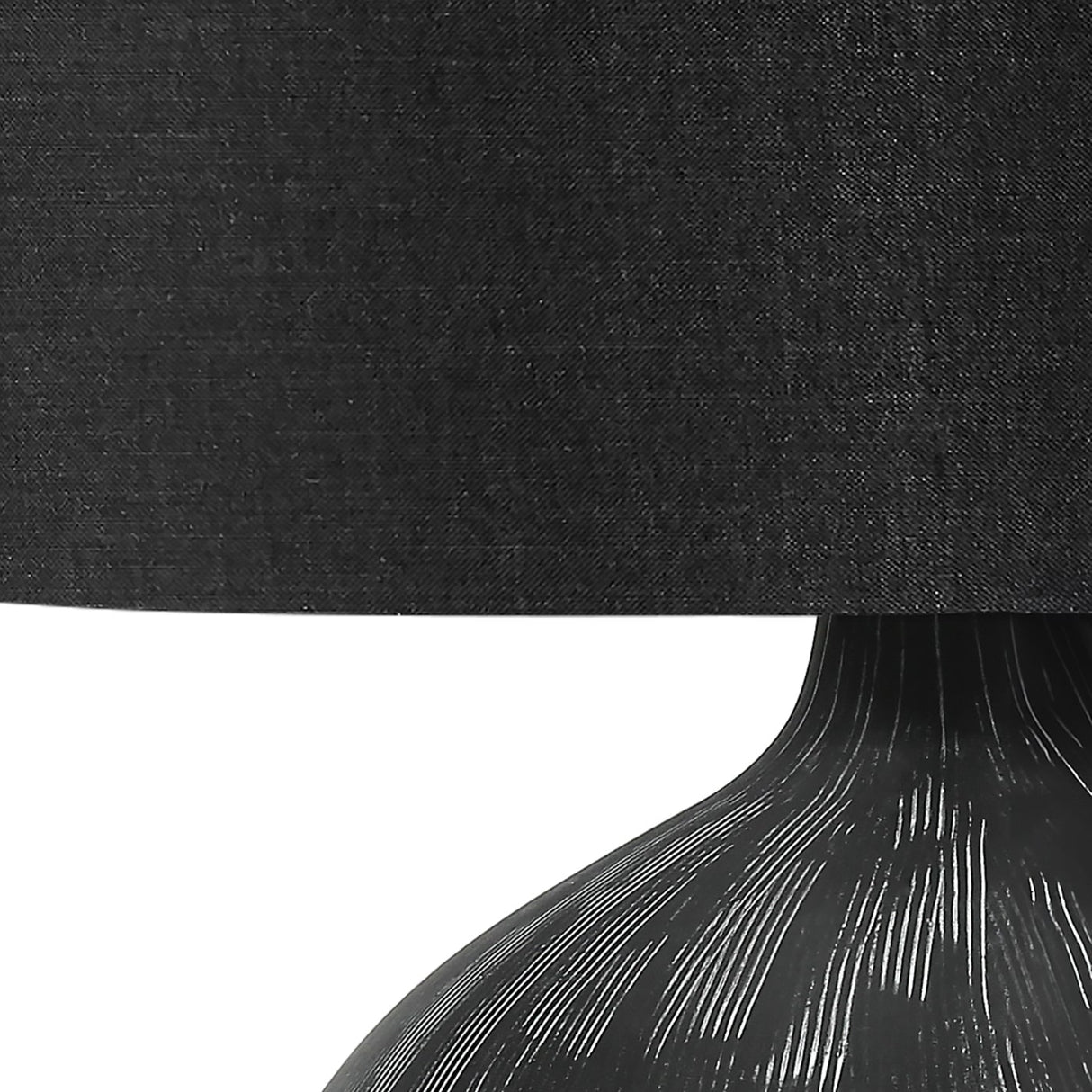 Lampe de table en céramique noire 23 po.