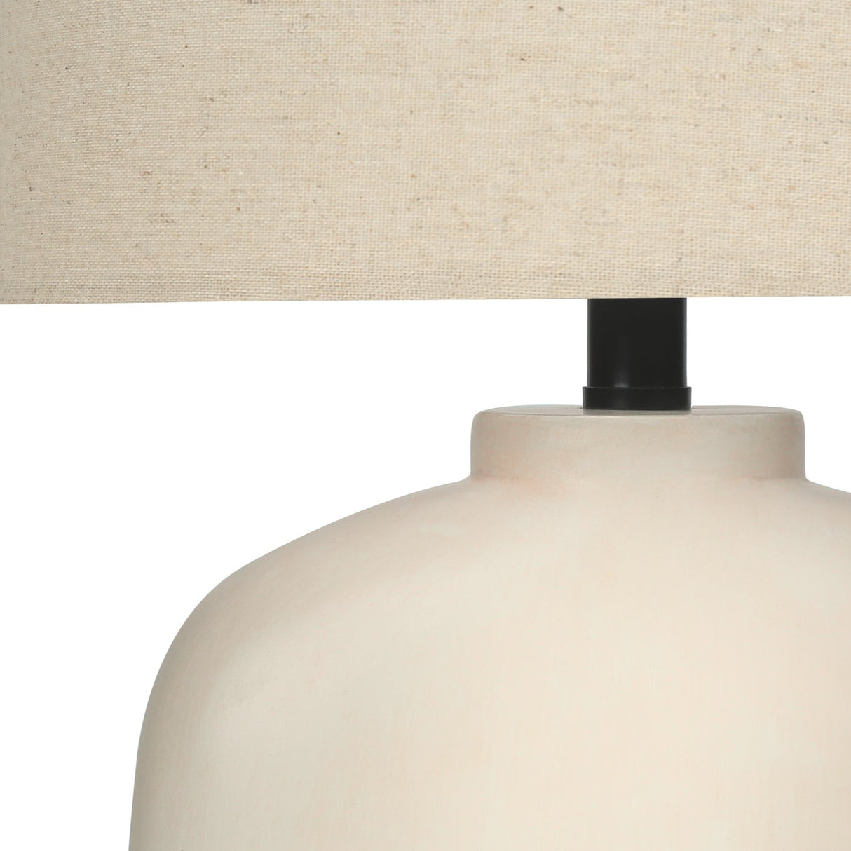 Lampe de table en résine crème 25 po.