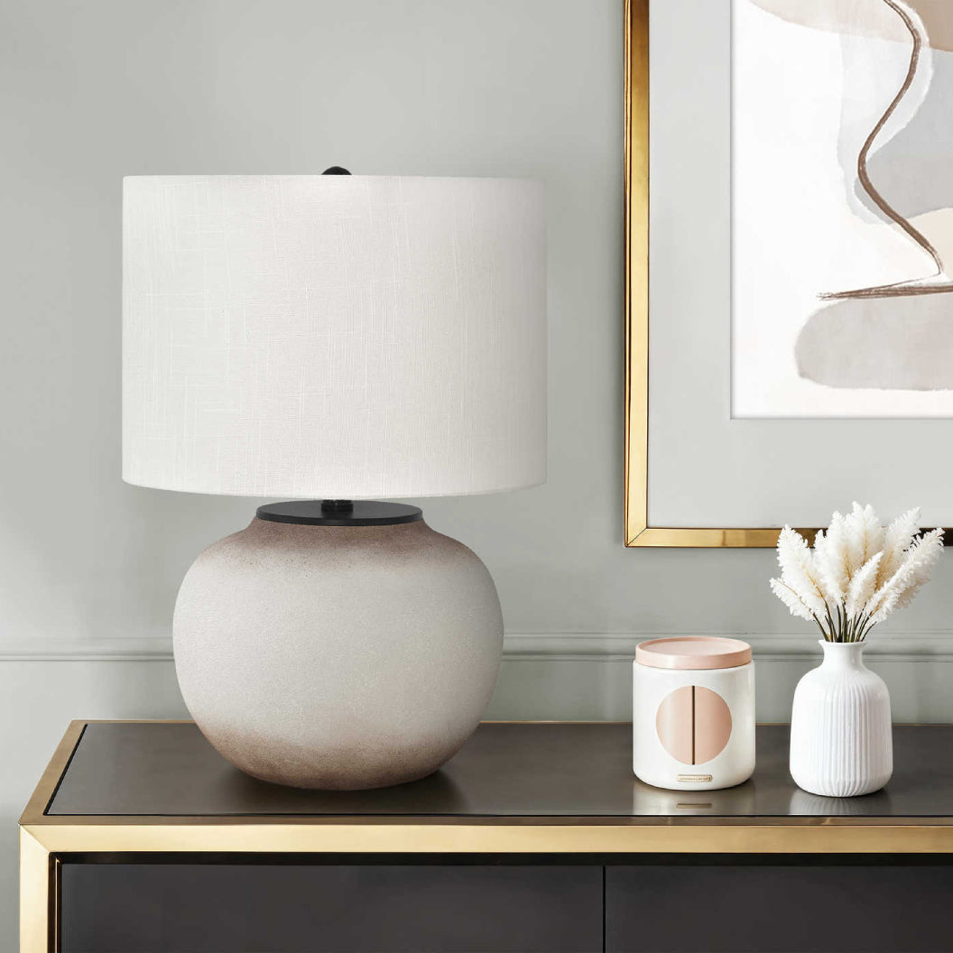 Lampe de table en céramique crème avec des nuances brunes 21 po. - I 9722