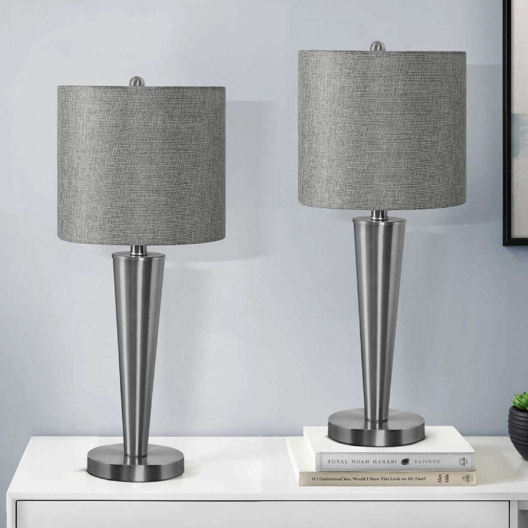 Ensemble de 2 lampes de table en métal avec port USB intégré 24 po - I 9642-9643