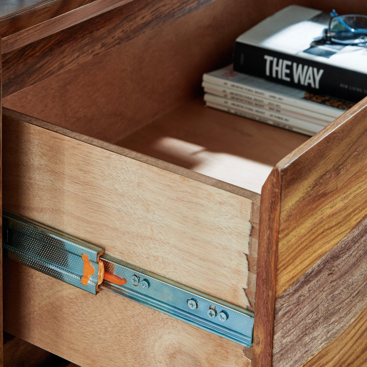 Bureau à 6 tiroirs en bois/MDF brun naturel - Dressonni