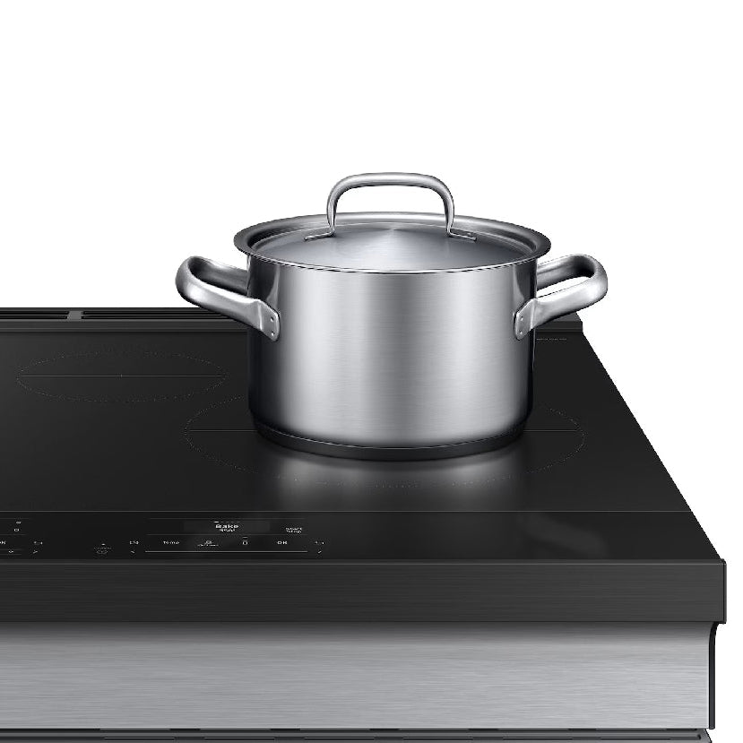 Cuisinière à induction encastrable 30 po, 6,3 pi³ Inox avec Air Fry et Air Sous Vide