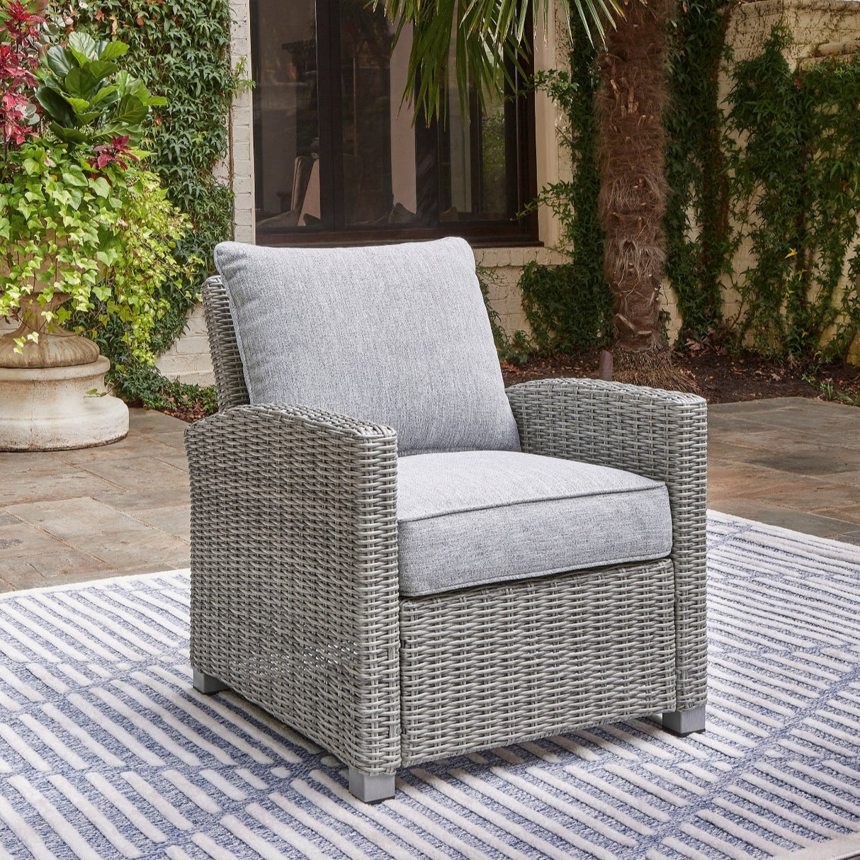 Fauteuil extérieur gris pâle tissu, osier en résine - Naples Beach