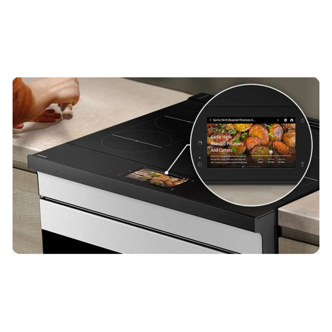 Cuisinière encastrable à induction 30 po 6,3 pi³ Inox Air Fry et IA