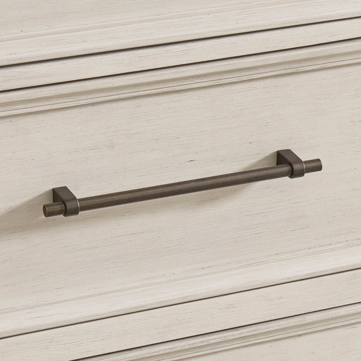 Table de chevet en bois/placage bicolore avec 2 tiroirs - Shaybrock