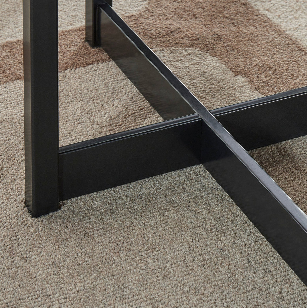 Ensemble de 2 chaises de salle à manger rembourrées en tissu beige pâle - Tomtyn