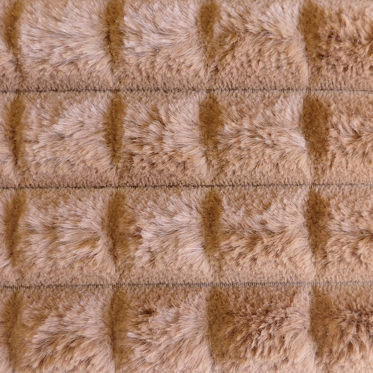 Jeté 45 x 75 po en fausse fourrure -  Santi