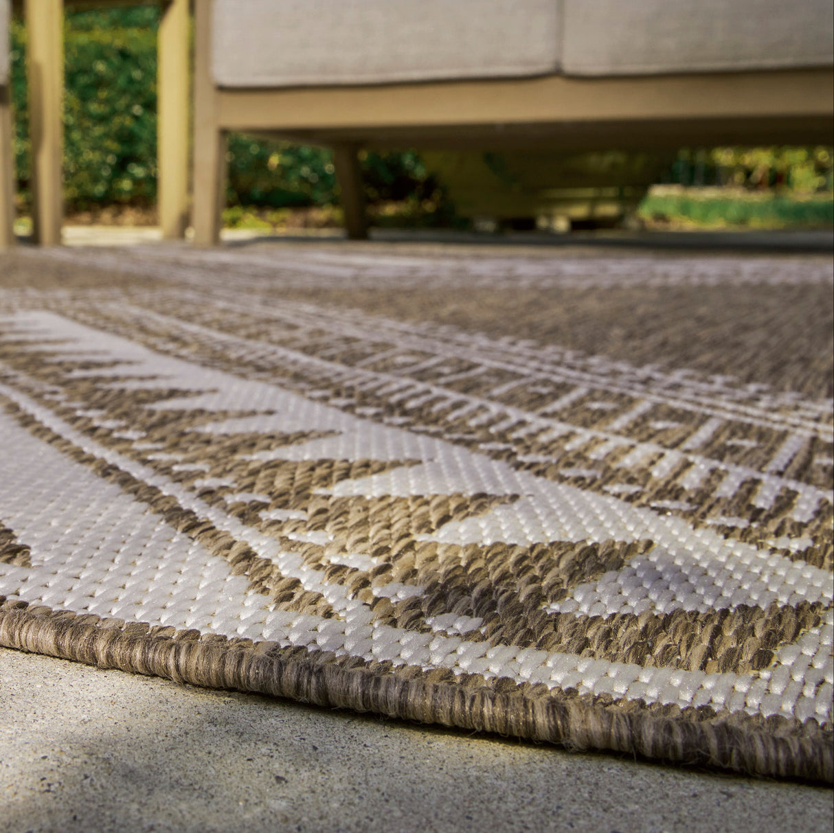 Tapis intérieur/extérieur 5 pi x 7 pi - Dunsler