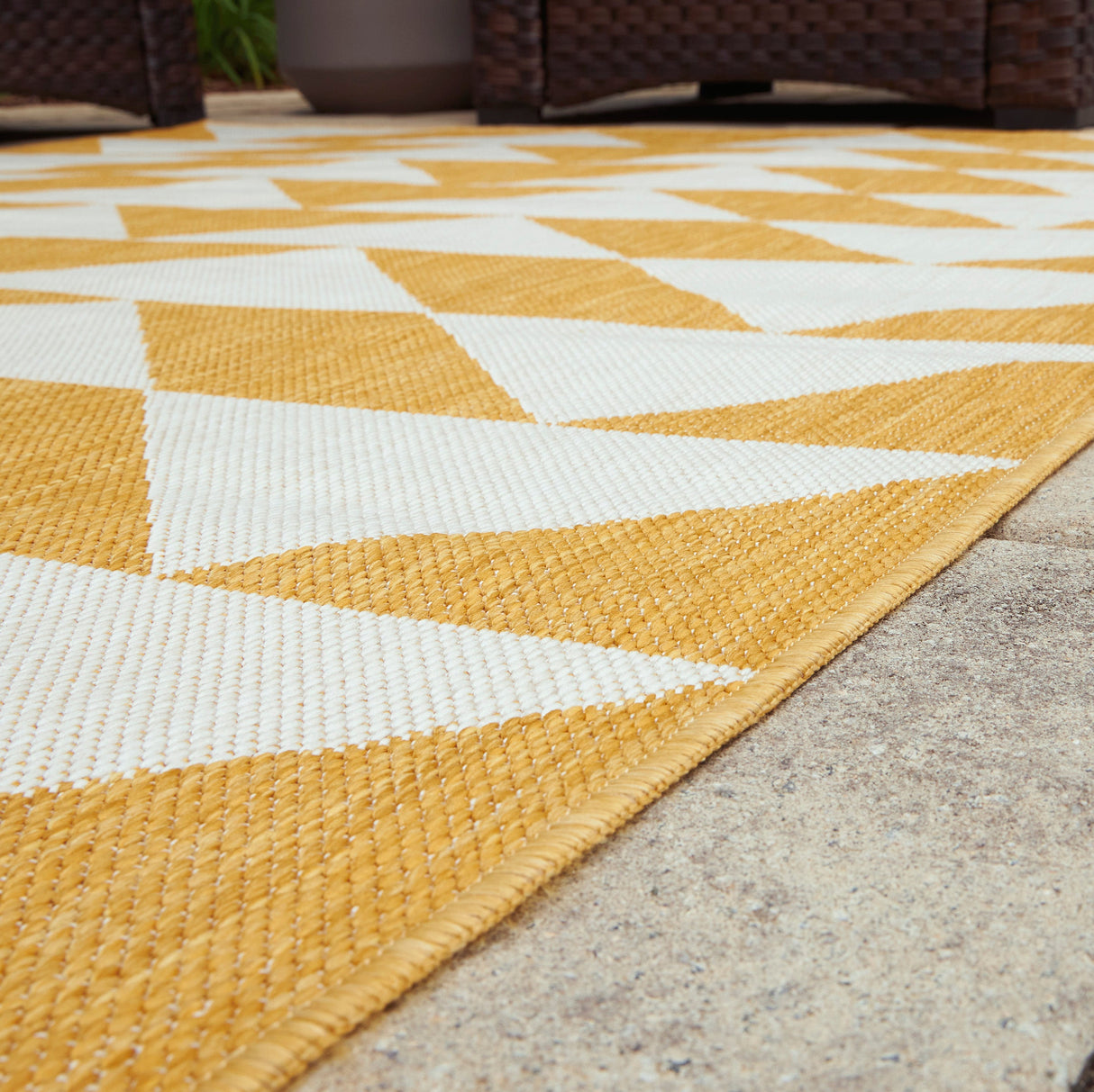 Tapis intérieur/extérieur 5 pi x 7 pi - Thomley